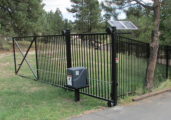 Mountain-Home-Swing-Gate-and-Operator