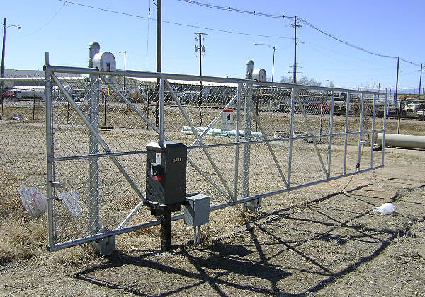 Chain Link Cantilever Gate with Operator