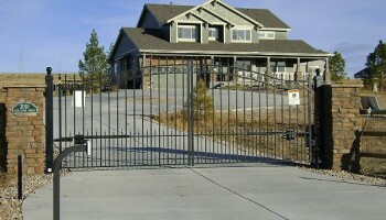 Residential Ornamental Iron Gate With Keypad